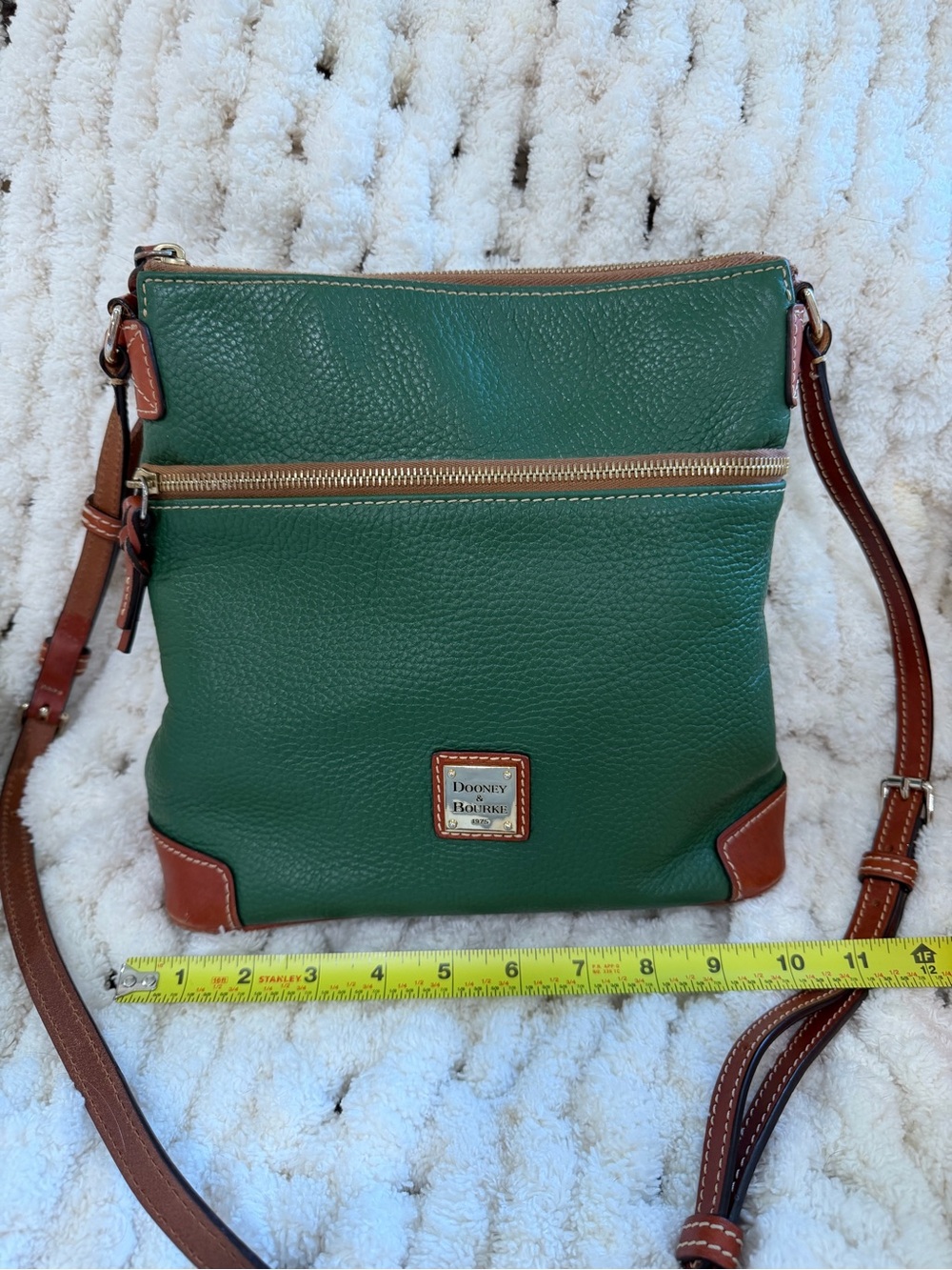 Dooney & Bourke Emerald Green Pebbled Leather Shoulder Bag with Brown Trim - Picture 3 of 10